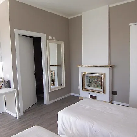 B&B Vinago Belvedere Mornago Buitenkant foto